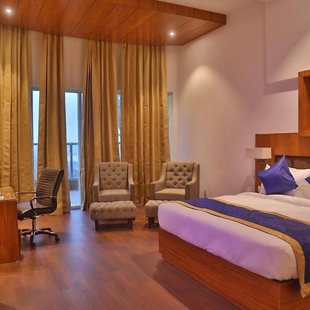Aveo By Amatra, Gateway To Corbett Hotel Kashipur Kültér fotó